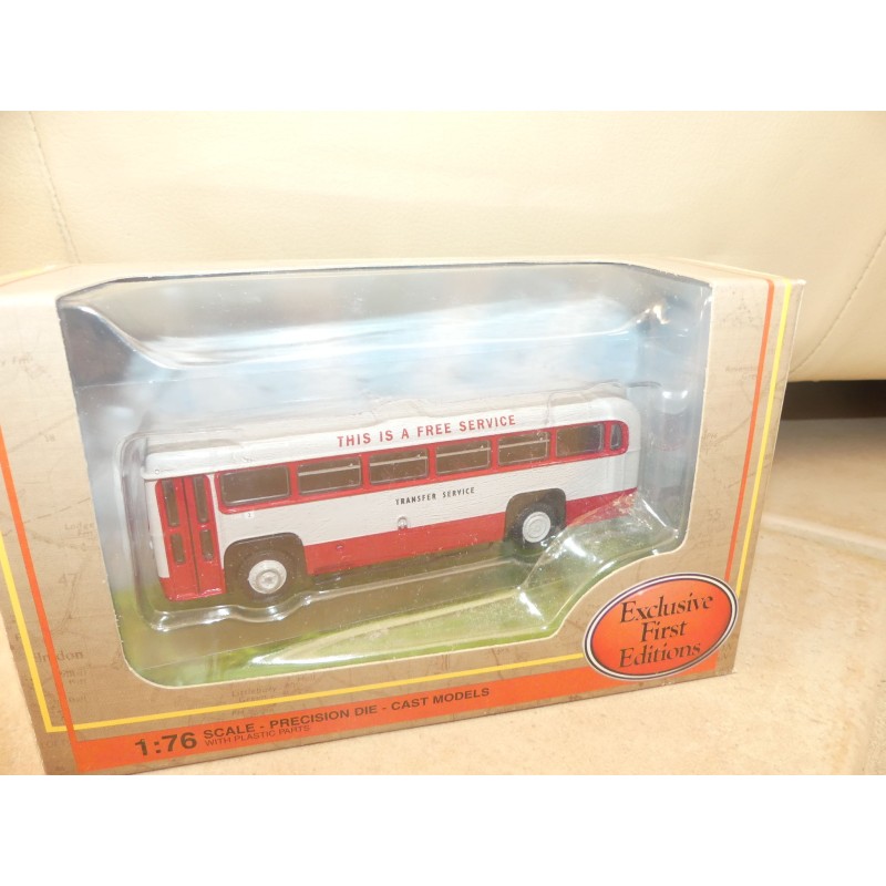 CAR BUS AEC RF MK1 SILVERLINE COACHES GILBOW EFE 23322 1:76