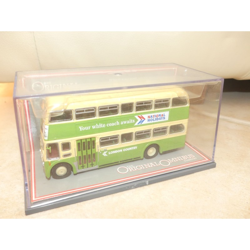 CAR BUS LEYLAND PD3 QUEEN MARY LONDON CORGI 41905 1:76
