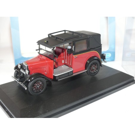 BURGUNDY AUSTIN LOW LOADER TAXI Rouge et Noir OXFORD DIECAST 1:43