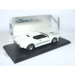 DE TOMASO GT5 1981 Blanc SPARK S0533 1:43
