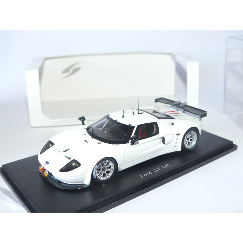 FORD GT LM PLAIN BODY 2011 Blanc SPARK 1:43