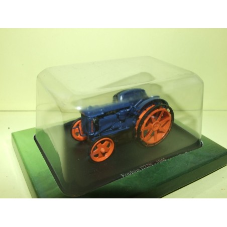 TRACTEUR N°127 FORDSON E27N 1945 UNIVERSAL HOBBIES 1:43 sous coque