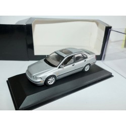 VOLVO S40 SALOON 1996 Gris MINICHAMPS 1:43