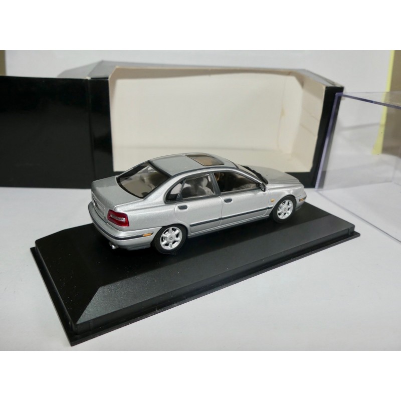 VOLVO S40 SALOON 1996 Gris MINICHAMPS 1:43 de reference 430 171501