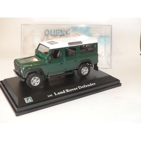 LAND ROVER DEFENDER Long Vert CARARAMA 1:43 boite vitrine