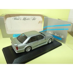 OPEL OMEGA EVOLUTION 500 Gris MINICHAMPS 1:43