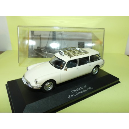 CITROEN ID 19 BREAK TAXI 1965 ALTAYA 1:43