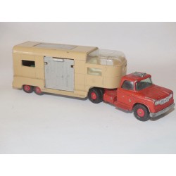 CAMION DODGE TRANSPORT DE CHEVAUX MATCHBOX 1:50 sans boite