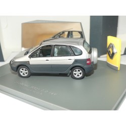RENAULT SCENIC RX4 2.0 16V Gris UNIVERSAL HOBBIES 1:43