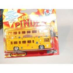 BRITISH BUS CIRQUE PINDER MAJORETTE 1:125