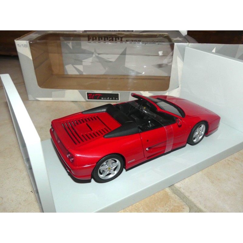FERRARI F355 spider Rouge UT MODELS 1:18 de reference