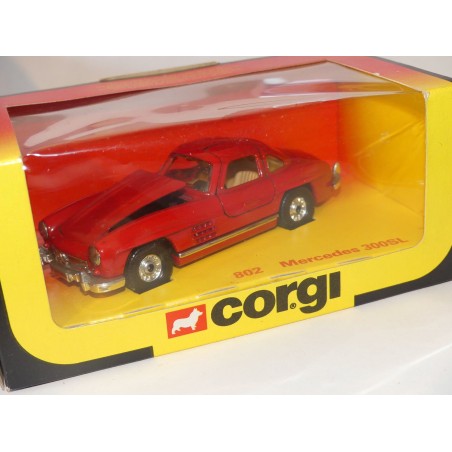 MERCEDES 300 SL Rouge CORGI 802 1:36