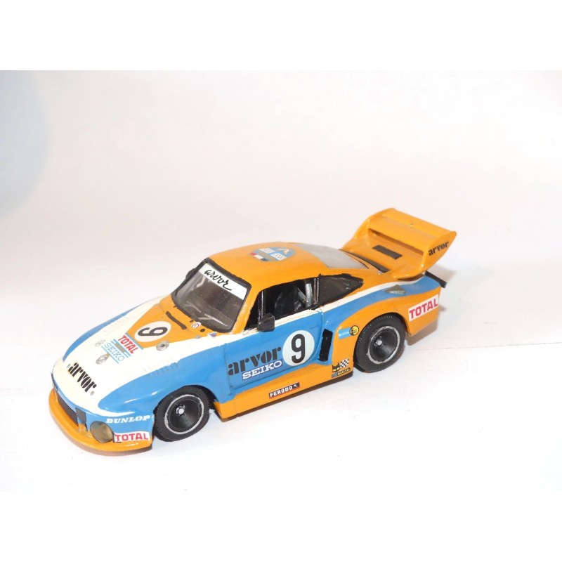 PORSCHE 935 NÂ°9 1000 km de DIJON 1978 sur Base Solido 1:43