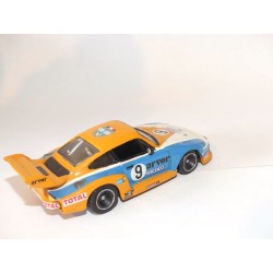 PORSCHE 935 NÂ°9 1000 km de DIJON 1978 sur Base Solido 1:43