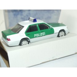 MERCEDES CLASSE E 320 LIMOUSINE POLIZEI HERPA 1:43