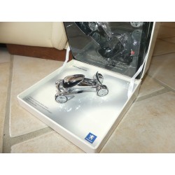 PEUGEOT MOONSTER concept car 2001 NOREV 1:43