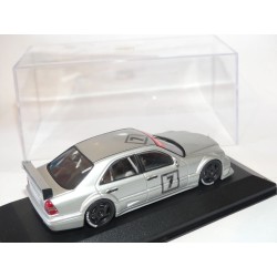 MERCEDES CLASSE C NÂ°7 DTM PrÃ©sentation MINICHAMPS 1:43