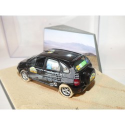 RENAULT SCENIC RX4 RALLYE TROPHEE DES GAZELLE UNIVERSAL HOBBIES 1:43 DIORAMA DESERT