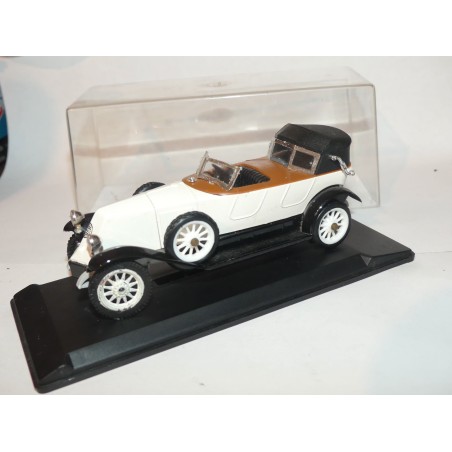 RENAULT 40 CV SPORT Blanc RIO 1:43 dÃ©faut