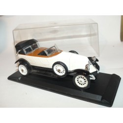 RENAULT 40 CV SPORT Blanc RIO 1:43 dÃ©faut