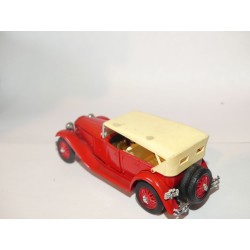 LANCIA DILAMBDA RIO 1:43 imperfection tache sur le toit