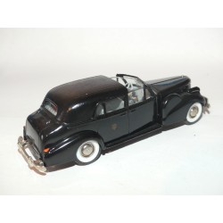 CADILLAC V16 1938-40 PAPOMOBILE SAN PIO XII figurines REXSTOYS 1:43 sans boite
