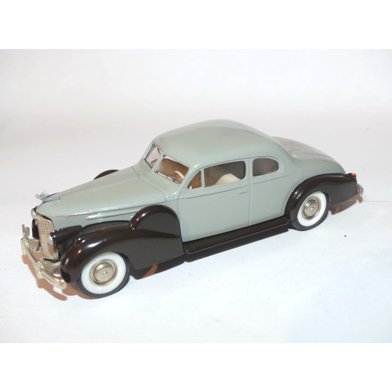 CADILLAC V16 COUPE 1938-40 Gris REXSTOYS 1:43 sans boite