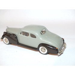 CADILLAC V16 COUPE 1938-40 Gris REXSTOYS 1:43 sans boite