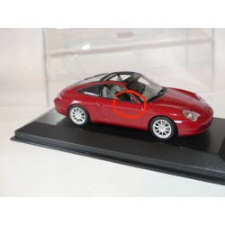 PORSCHE 911 TARGA 996 Rouge MINICHAMPS 1:43 imperfection rétro