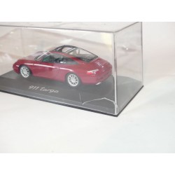 PORSCHE 911 TARGA 996 Rouge MINICHAMPS 1:43 imperfection rétro