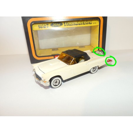 FORD THUNDERBIRD Beige CORGI 801 1:36