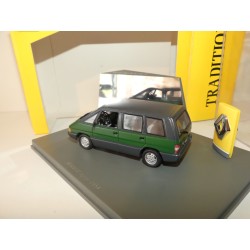 RENAULT ESPACE I 1984 Vert UNIVERSAL HOBBIES 1:43