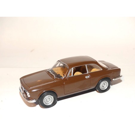ALFA ROMEO 1300 JUNIOR Marron SOLIDO 1:43 sans boite