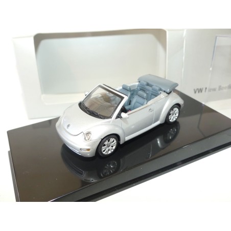 VW NEW BEETLE CABRIOLET Gris AUTOART 1:43