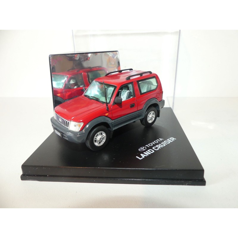 TOYOTA LAND CRUISER PRADO COURT Rouge VITESSE 1:43