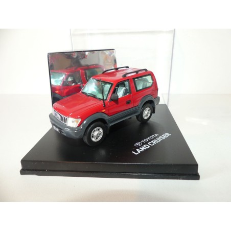 TOYOTA LAND CRUISER PRADO COURT Rouge VITESSE 1:43