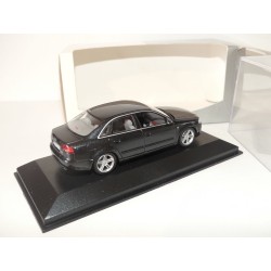 AUDI A4 AVANT B7 3.2 QUATTRO S-LINE Gris trÃ¨s foncÃ© proche Noir MINICHAMPS 1:43