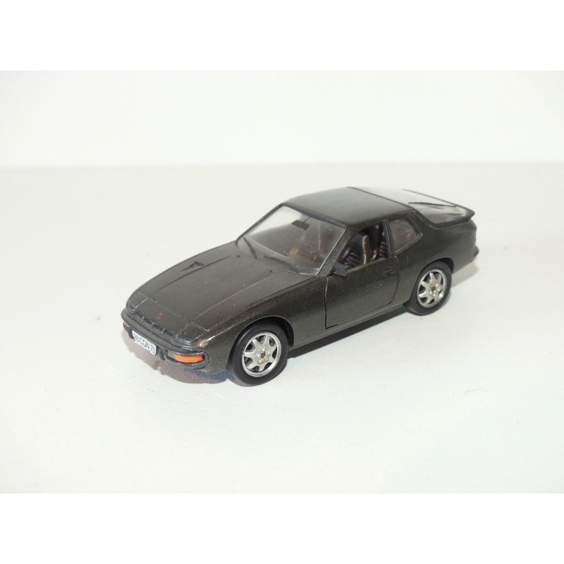PORSCHE 924 Gris SOLIDO 1:43 sans boite modÃ¨le amÃ©liorÃ©