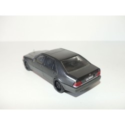 MERCEDES 300 SE Noir CURSOR MODEL 1:43 sans boite modèle modifié