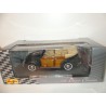 VW COCCINELLE 1951 CABRIOLET WOODY MAISTO 1:18