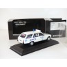 PEUGEOT 504 BREAK 1975 AMBULANCE SAMU LYON MEDECIN MINICHAMPS 1:43 transformé