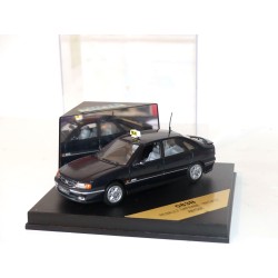RENAULT SAFRANE Phase 2 INITIALE ABYSSE TAXI VITESSE 083B 1:43 imperfection