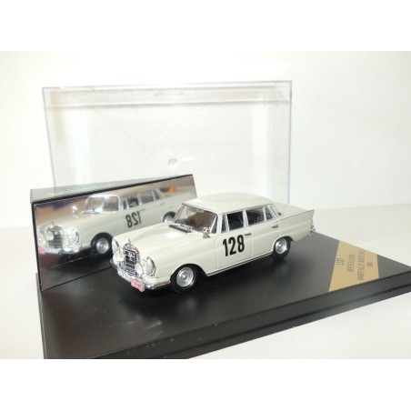 MERCEDES 220 SE RALLYE MONTE CARLO 1960 VITESSE L137 1:43 imperfection