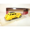 CHRYSLER AIRFLOW TAXI YELLOW CAB REXTOYS 1:43 imperfection