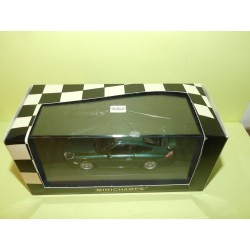 PORSCHE 911 GT3 996 Vert MINICHAMPS 1:43