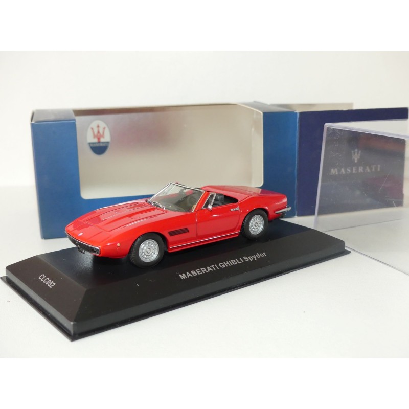 MASERATI GHIBLI SPYDER 1970 Rouge IXO CLC052 1:43