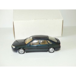 RENAULT SAFRANE Bleu KIT Monté GAFFE 1:43 imperfection imperfection