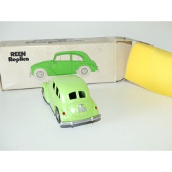 TOYOTA SA SEDAN Vert REEN REPLICA 1:43 JAPAN