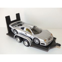 MERCEDES CLK-GTR + REMORQUE PORTE VOITURE MAISTO 1:26 sans boite VOIR PHOTOS