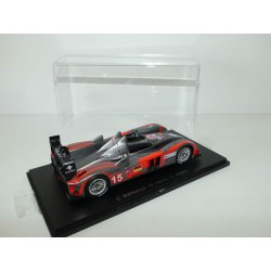 AUDI R10 TDi N°15 LE MANS 2010 SPARK S2565 1:43